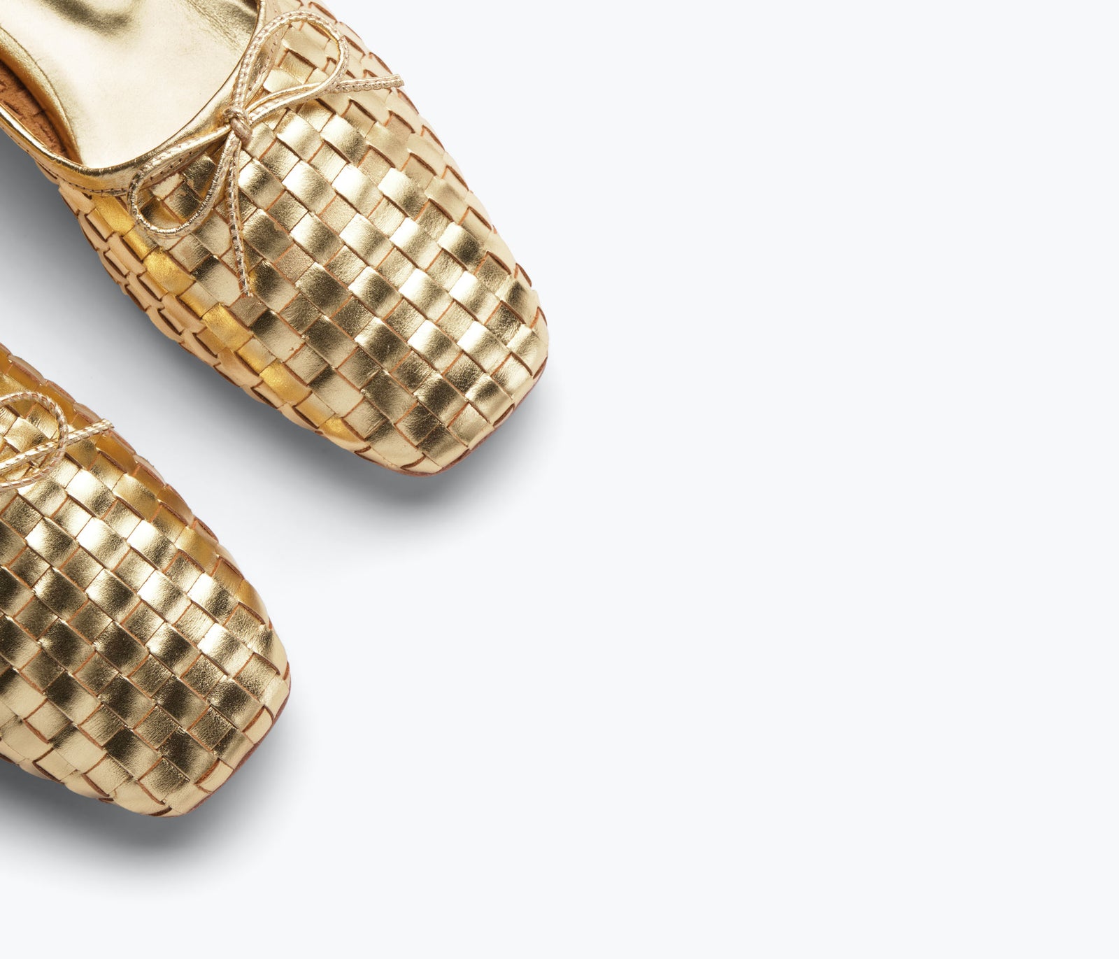 Jada shoes online