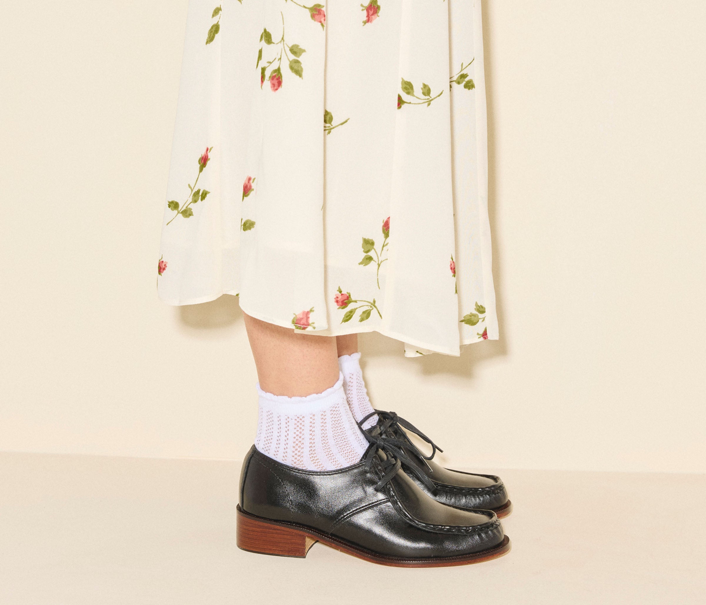 ANNA derby loafer in black calf leather, on figure