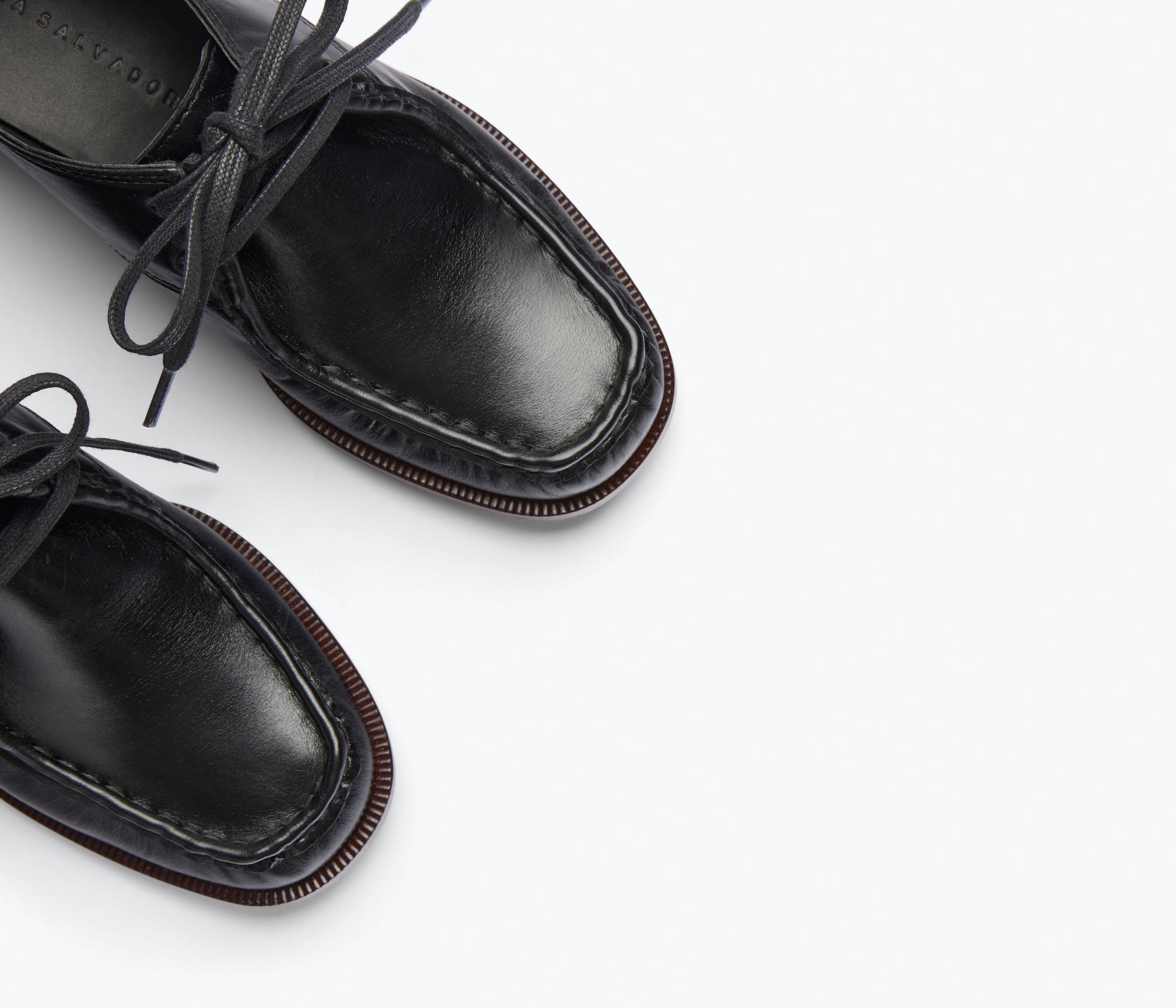 ANNA derby loafer in black calf leather, detail view