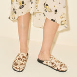 ELLEN footbed mule in brown and white haircalf, on figure