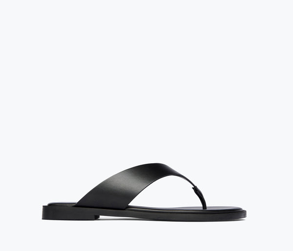 HALLE LEATHER THONG SANDAL – FREDA SALVADOR