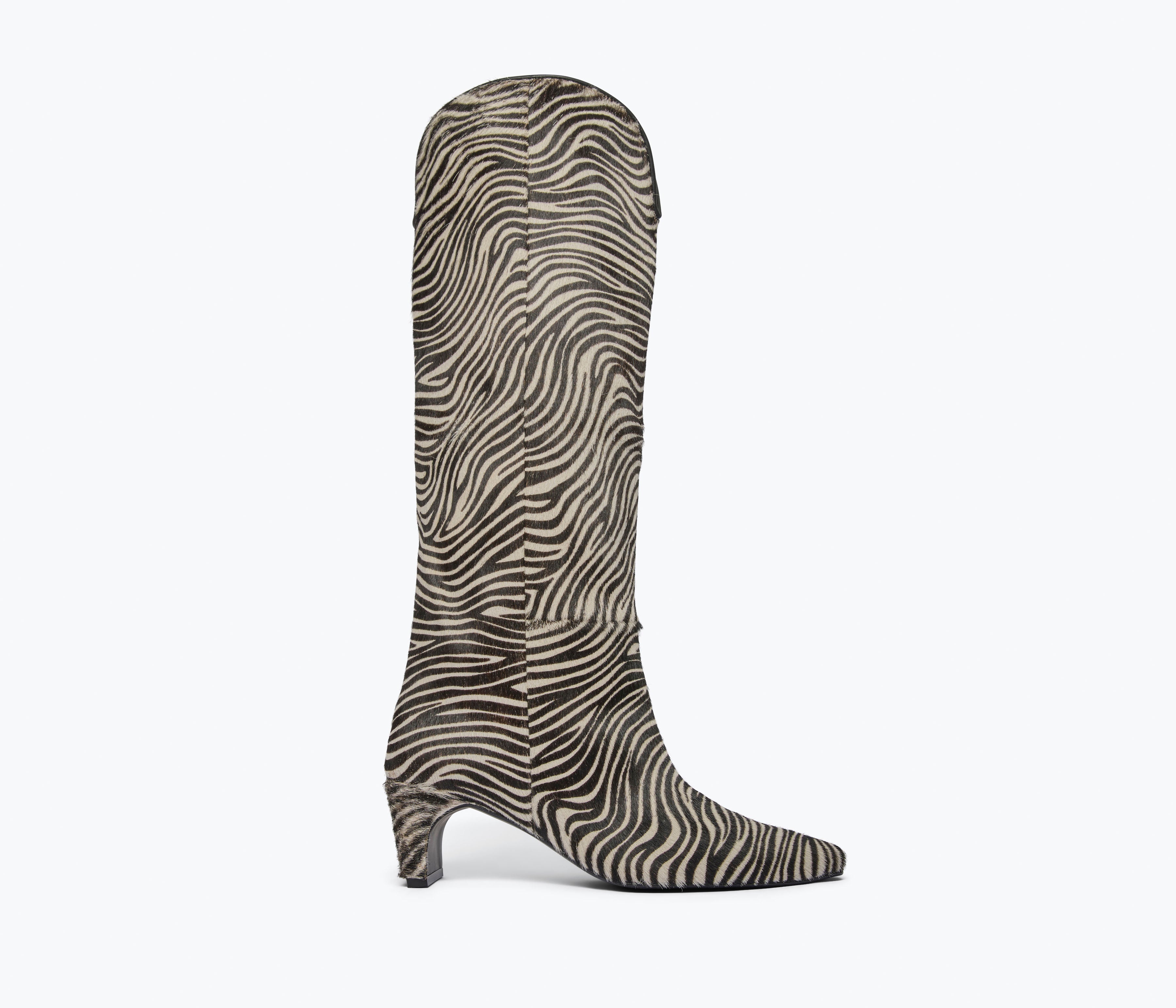 LENNOX boot in zebra haircalf, front view