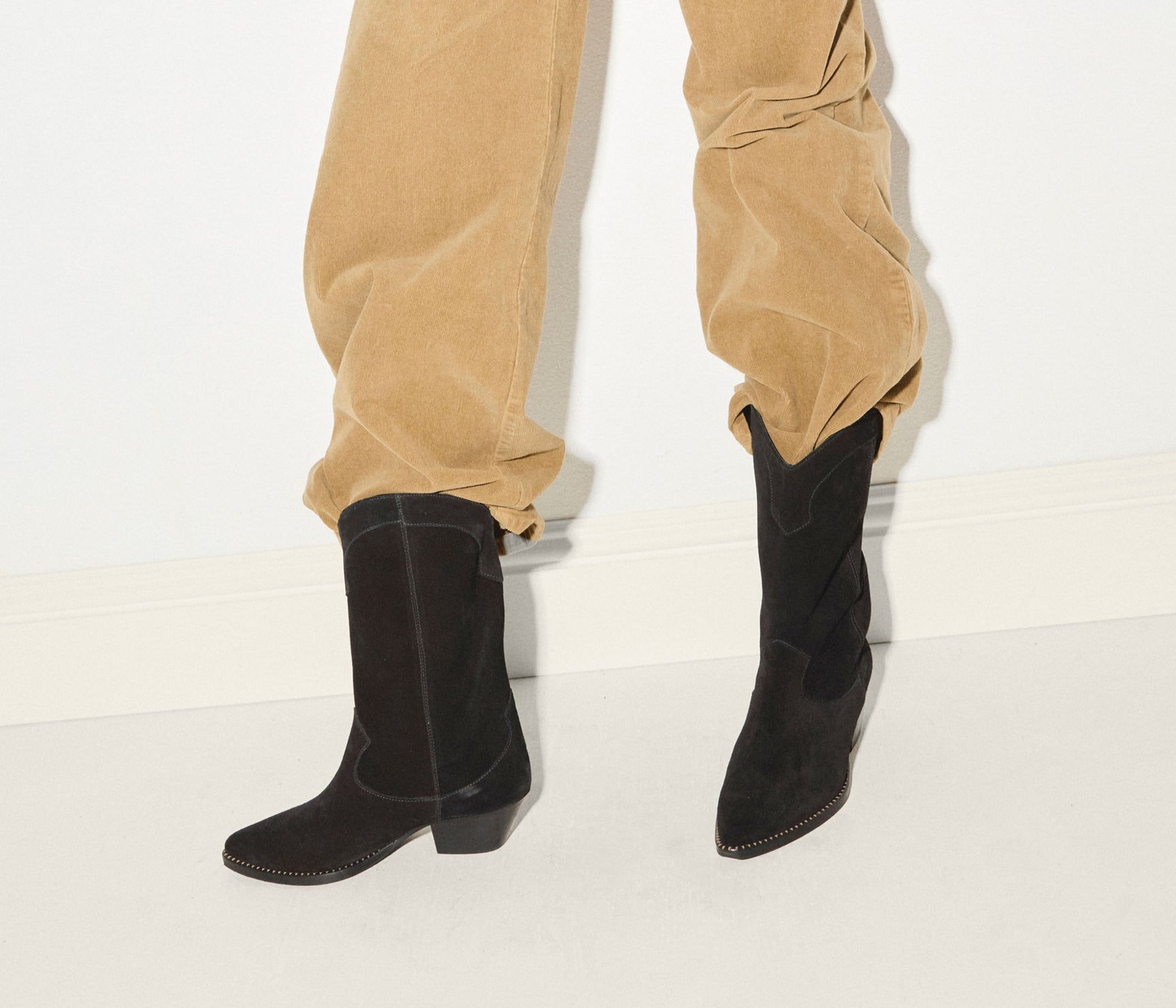 loretta boot