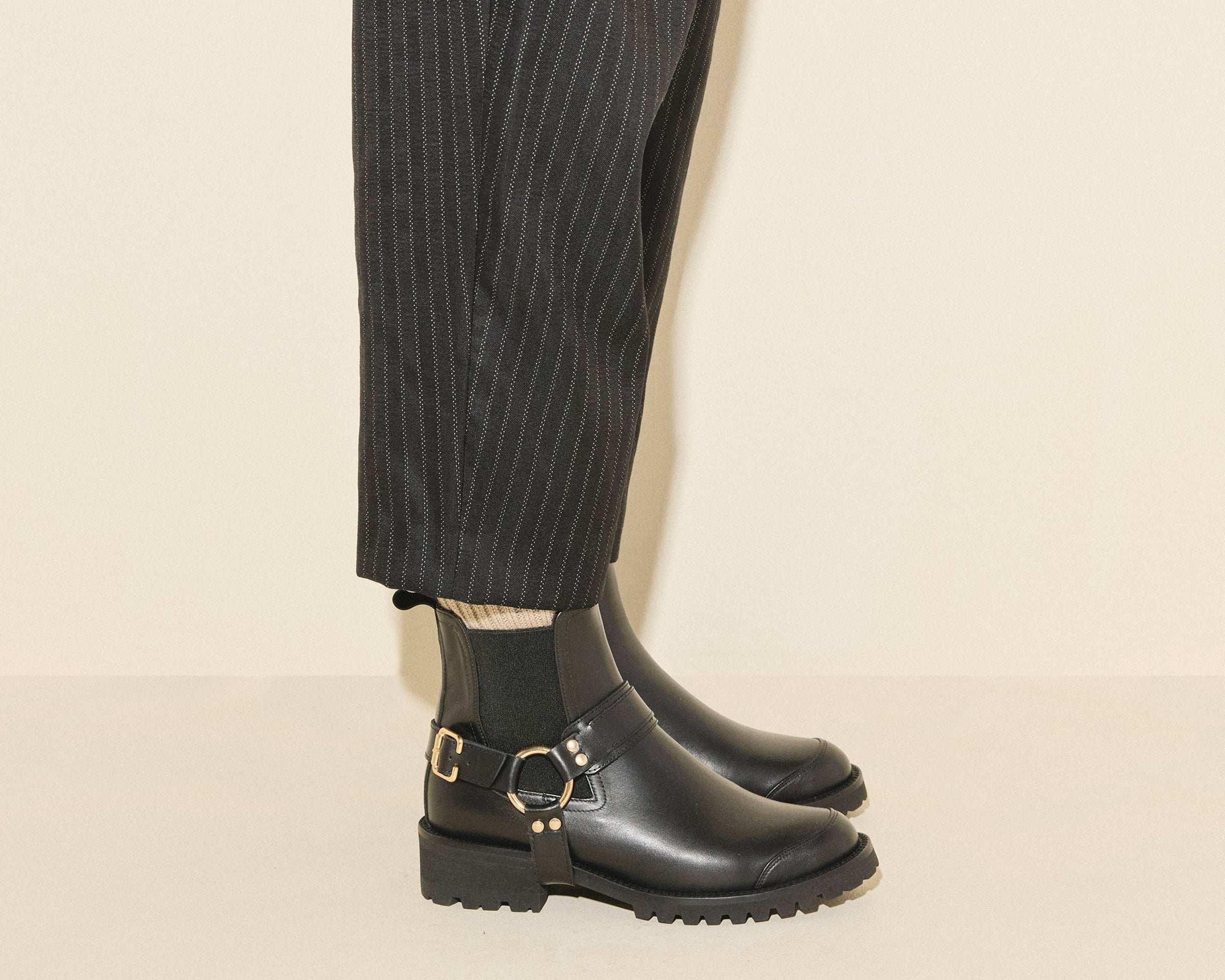 MICKEY harness boot in Black Calf WR, detail view
