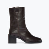 NAN boot in redwood buffalo, front view