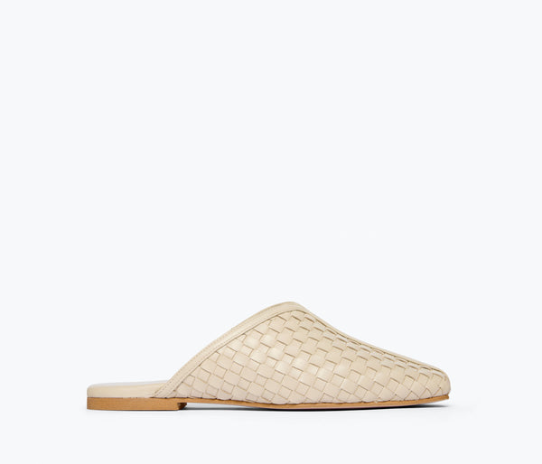 SAANVI WOVEN LEATHER SLIDE – FREDA SALVADOR