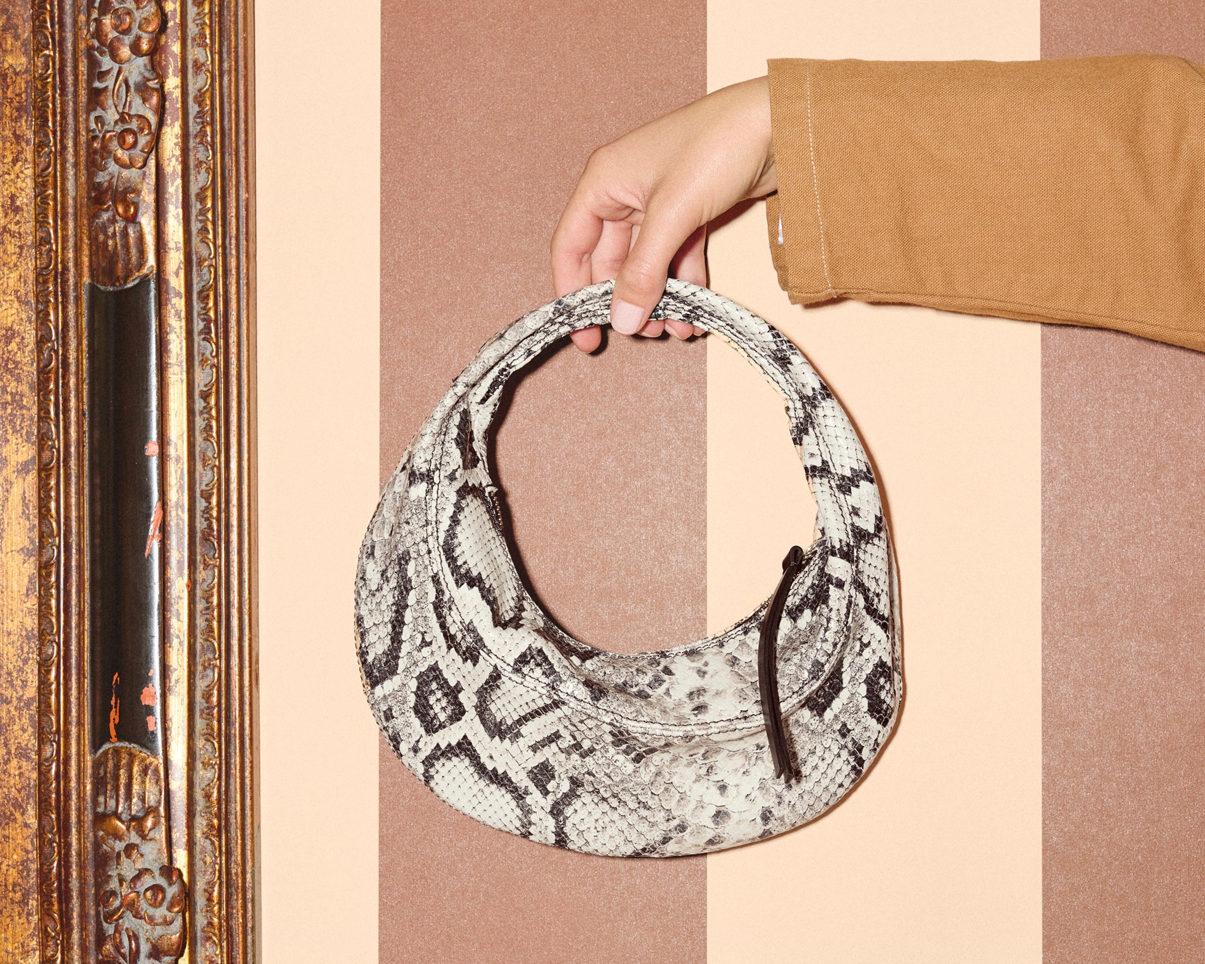 SUKI MINI HOBO HANDBAG, [product-type] - FREDA SALVADOR Power Shoes for Power Women