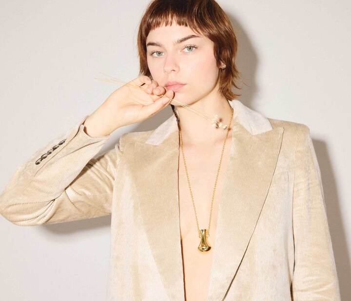 FRĒDA x MONBOUQUETTE Vase Pendant Necklace, [product-type] - FREDA SALVADOR Power Shoes for Power Women