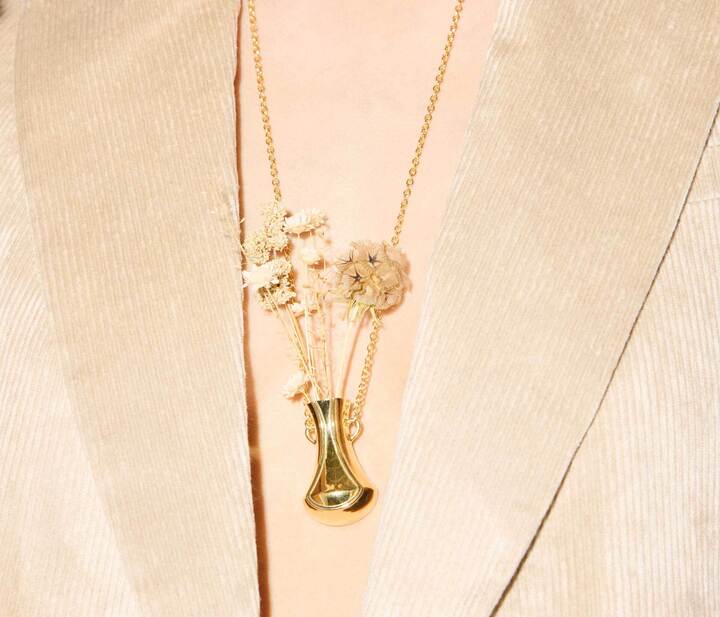FRĒDA x MONBOUQUETTE Vase Pendant Necklace, [product-type] - FREDA SALVADOR Power Shoes for Power Women