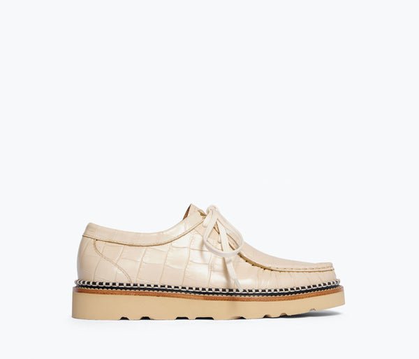 WILLOW LUG MOCCASIN