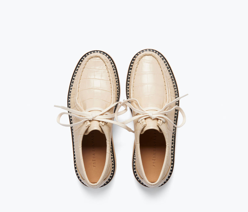 WILLOW LUG MOCCASIN