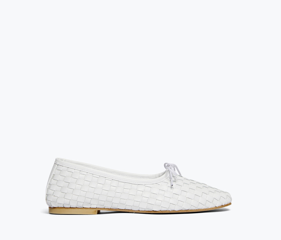 Jada Square Toe Ballet Flat in Black