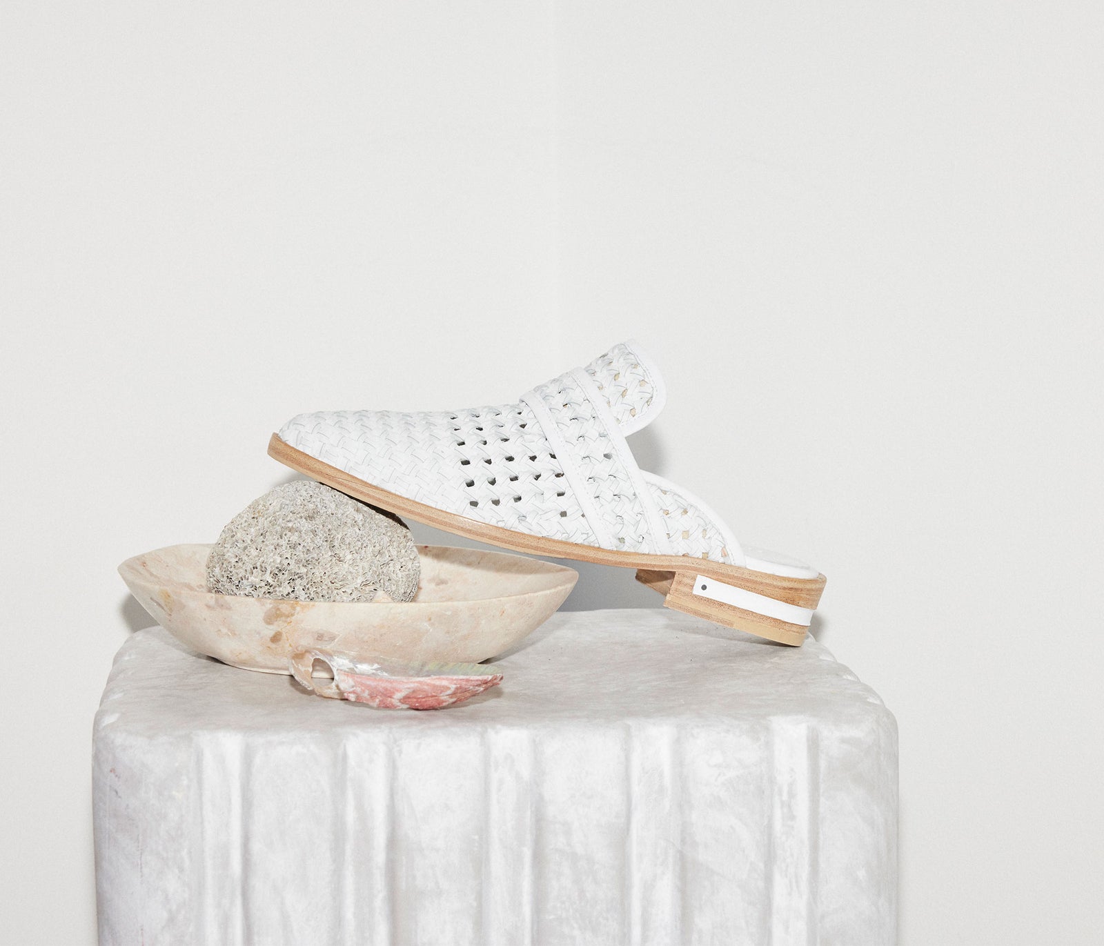 White woven mules clearance